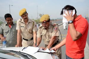 Reduce Delhi Traffic Fines by May 11th: Register NOW for Lok Adalat! 