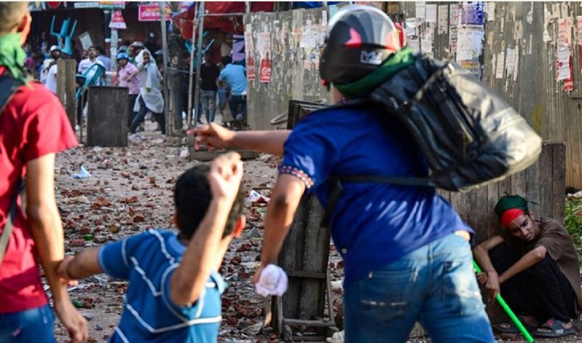 6 Killed in Bangladesh Protests Pakistan Warns Students