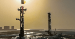 SpaceX Starship Explodes Midflight, Scattering Debris Over Bahamas