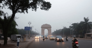 Delhi Weather Alert: 6 Shocking Forecast Updates as Temperature Hits 39°C & AQI Turns ‘Poor’