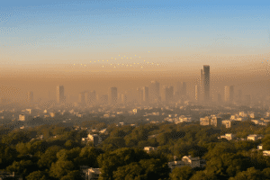 Delhi’s Winter Inversion: As Temperatures Dip, Pollution Begins Its Seasonal Rise